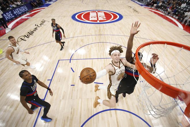 勇士残阵惨败活塞提前出局，库里复出时间或被