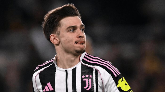 尤文图斯错失良机平萨索洛 孔塞桑：第二球未进