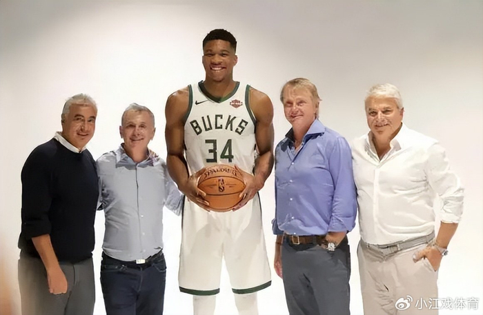 字母哥或提前离队 雄鹿管理层决策引发球员不满