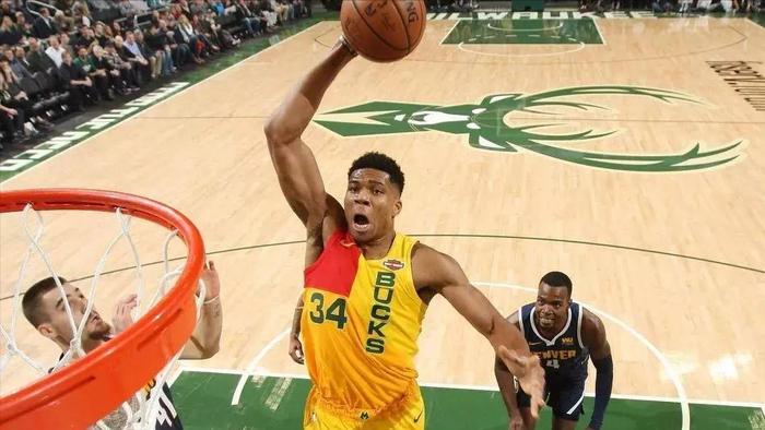 字母哥或提前离队 雄鹿管理层决策引发球员不满