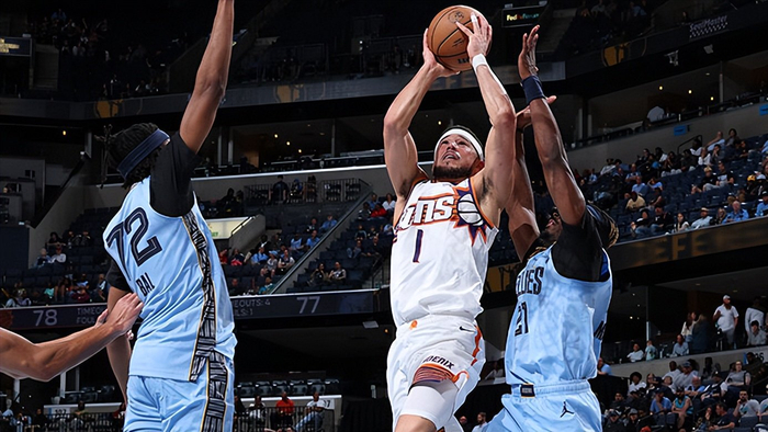 詹姆斯三双引领湖人逆转奇才 文班亚马41+16率马