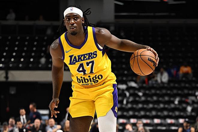 南湾湖人力克毒蛇晋级西部决赛 卡鲁马攻防两全